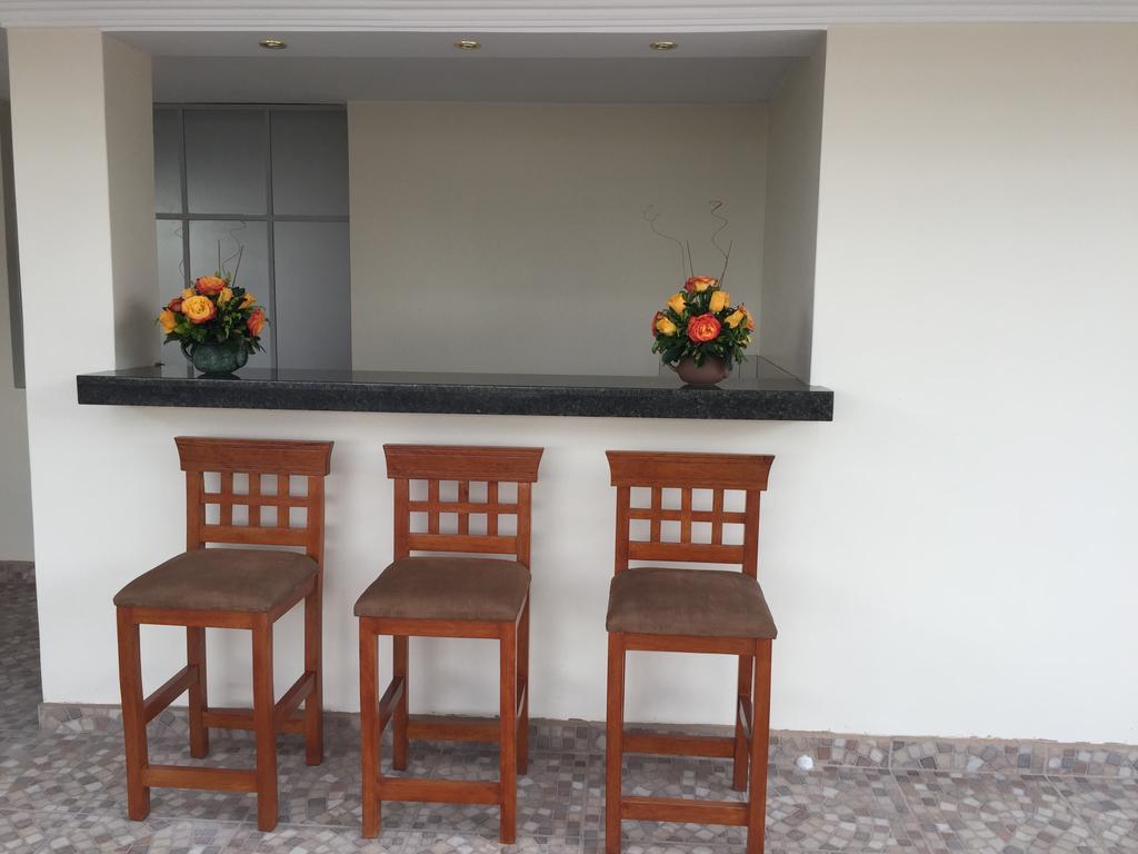 Hotel Margarita 2 Quito Bagian luar foto