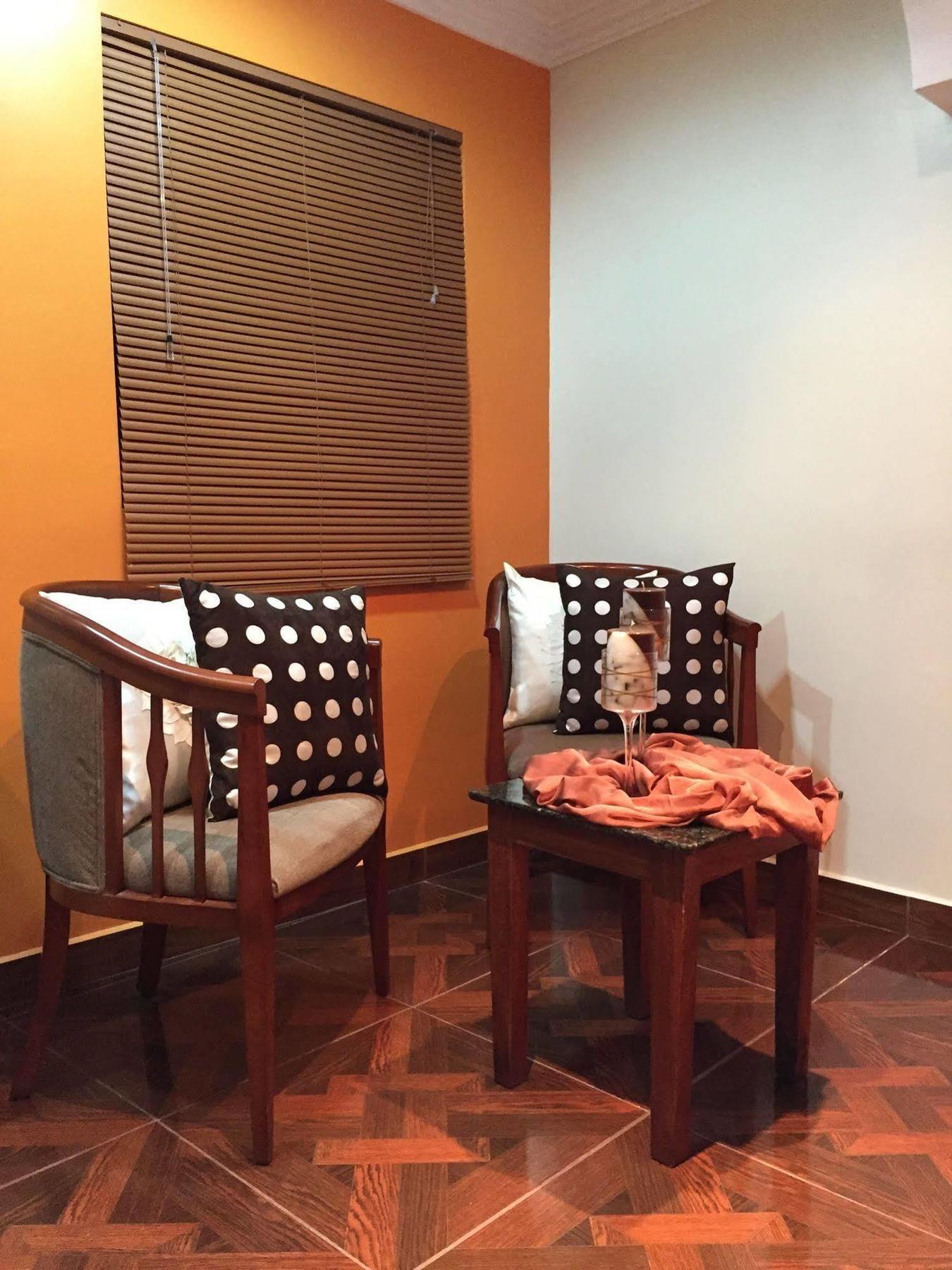 Hotel Margarita 2 Quito Bagian luar foto