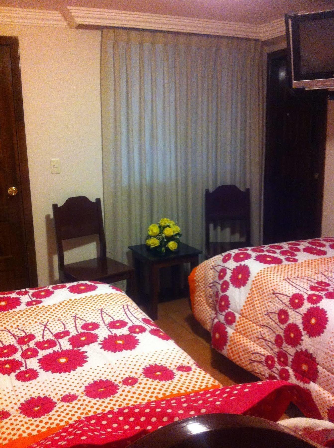 Hotel Margarita 2 Quito Bagian luar foto