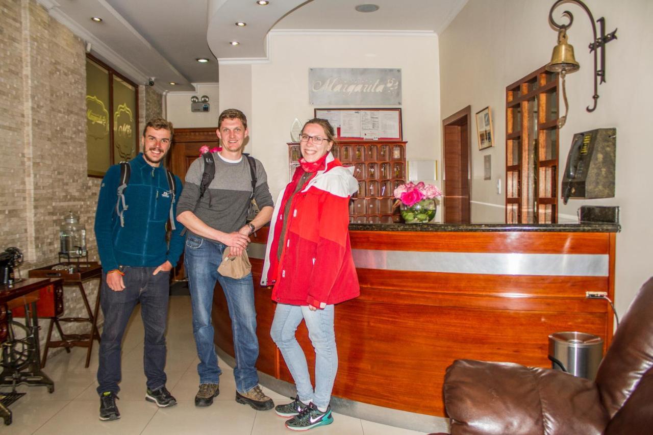 Hotel Margarita 2 Quito Bagian luar foto