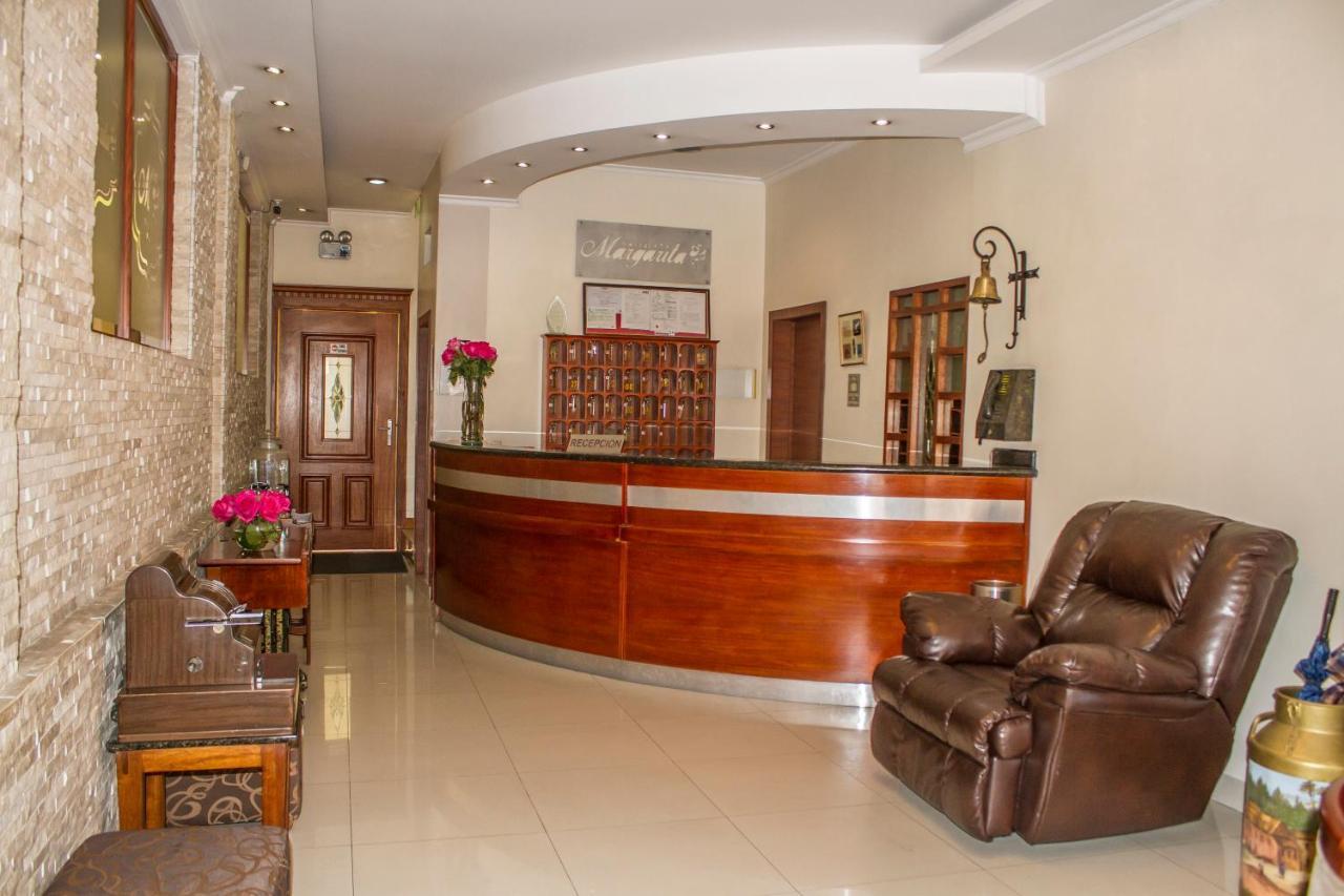 Hotel Margarita 2 Quito Bagian luar foto